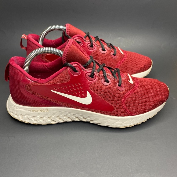 nike legend react red